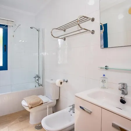 Villa Captivating 2-bed In